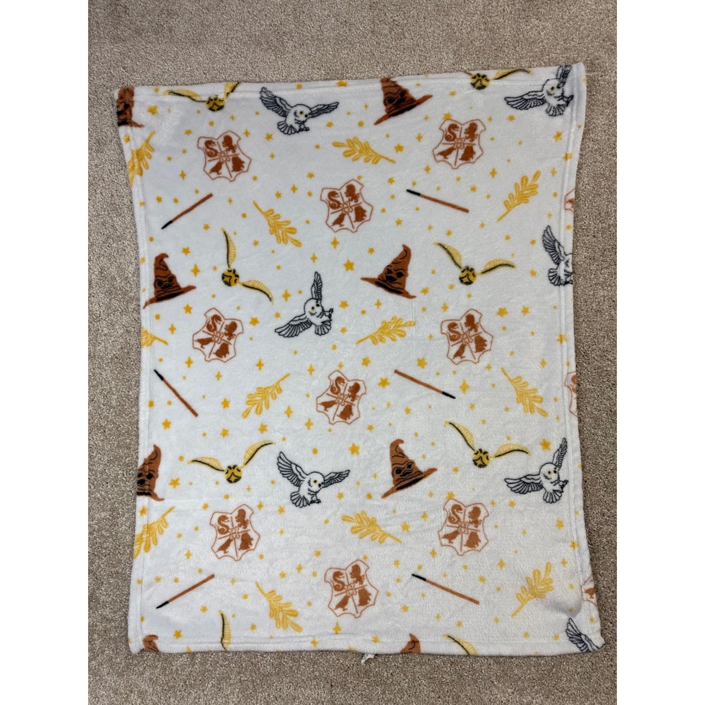 Harry Potter Baby Blanket Hedwig Sorting Hat Snitch Fleece White 30x36
